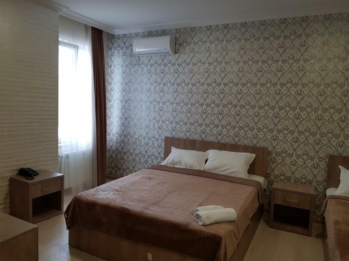 Mikepalace Batumi Exterior photo
